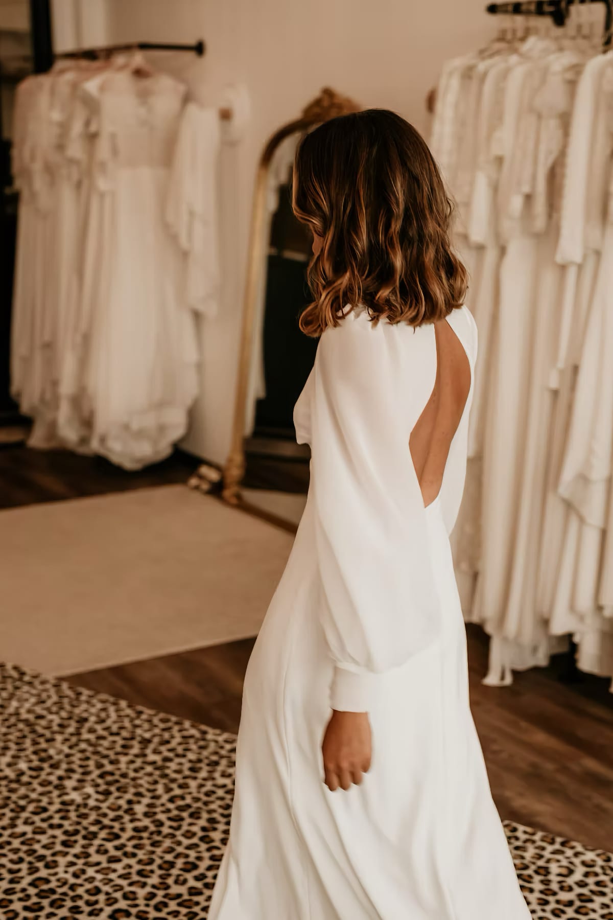 robe de mariée Claudine création disponible chez Melody Nelson à Erpent, Namur, Belgique