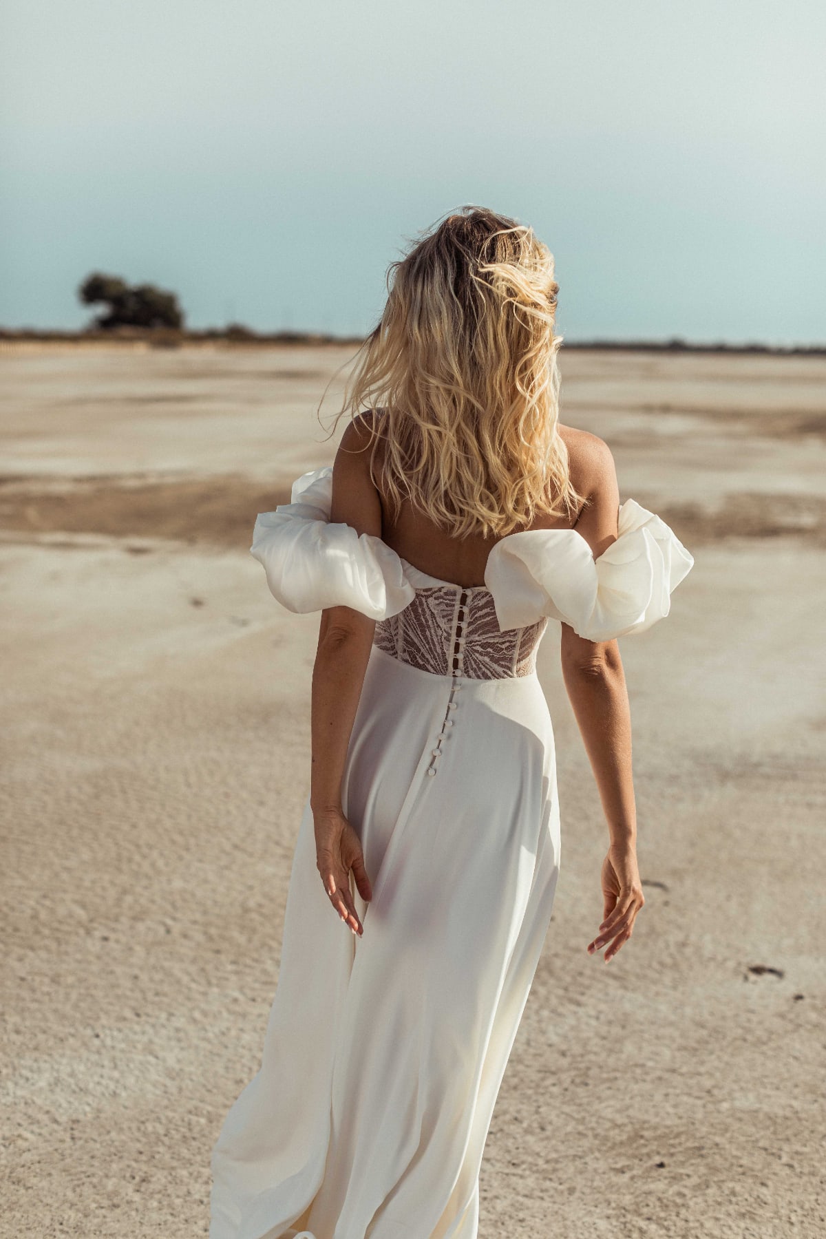 Les robes de mariée Caroline Takvorian sont chez Melody Nelson à Namur