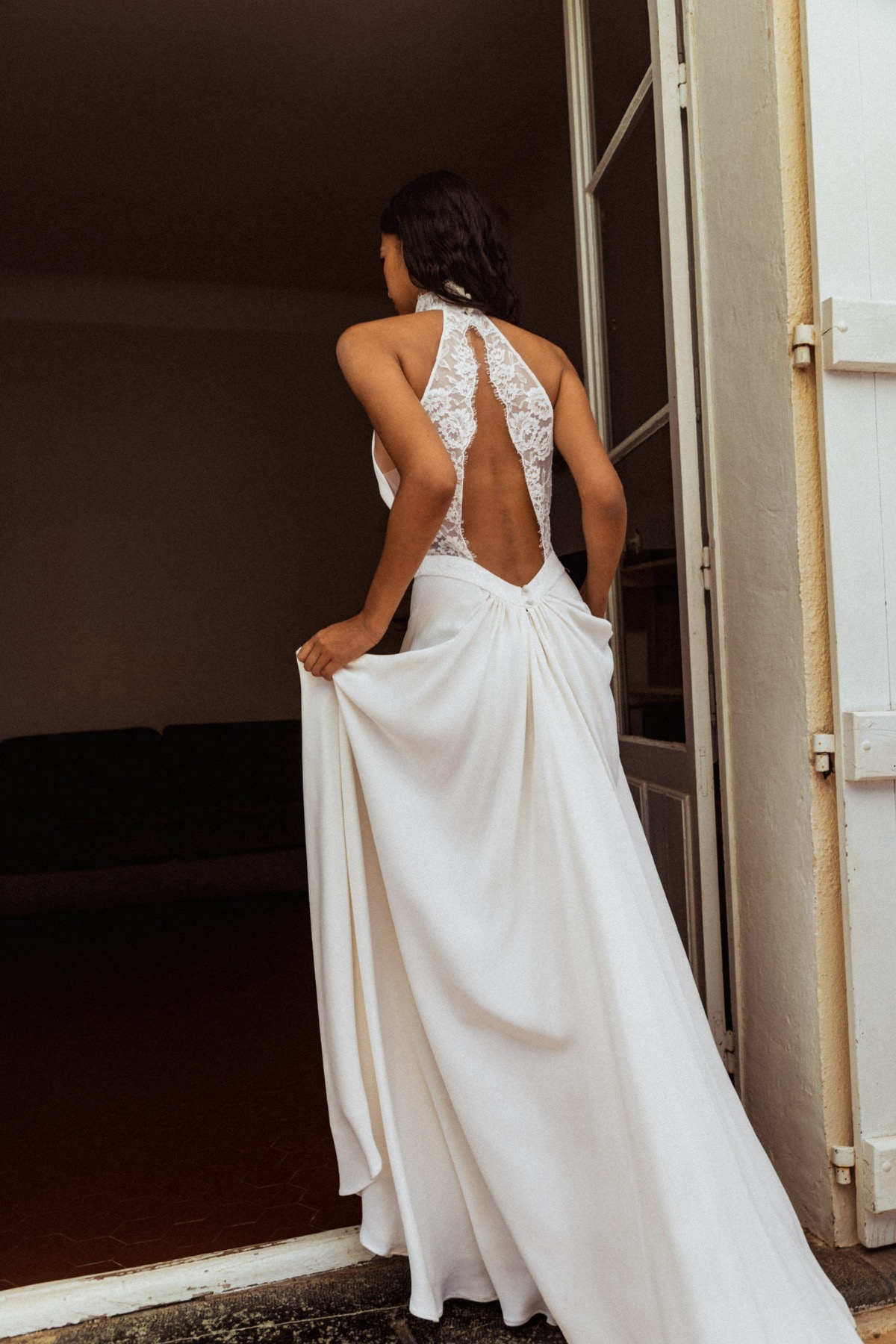Les robes de mariée Caroline Takvorian sont chez Melody Nelson à Namur