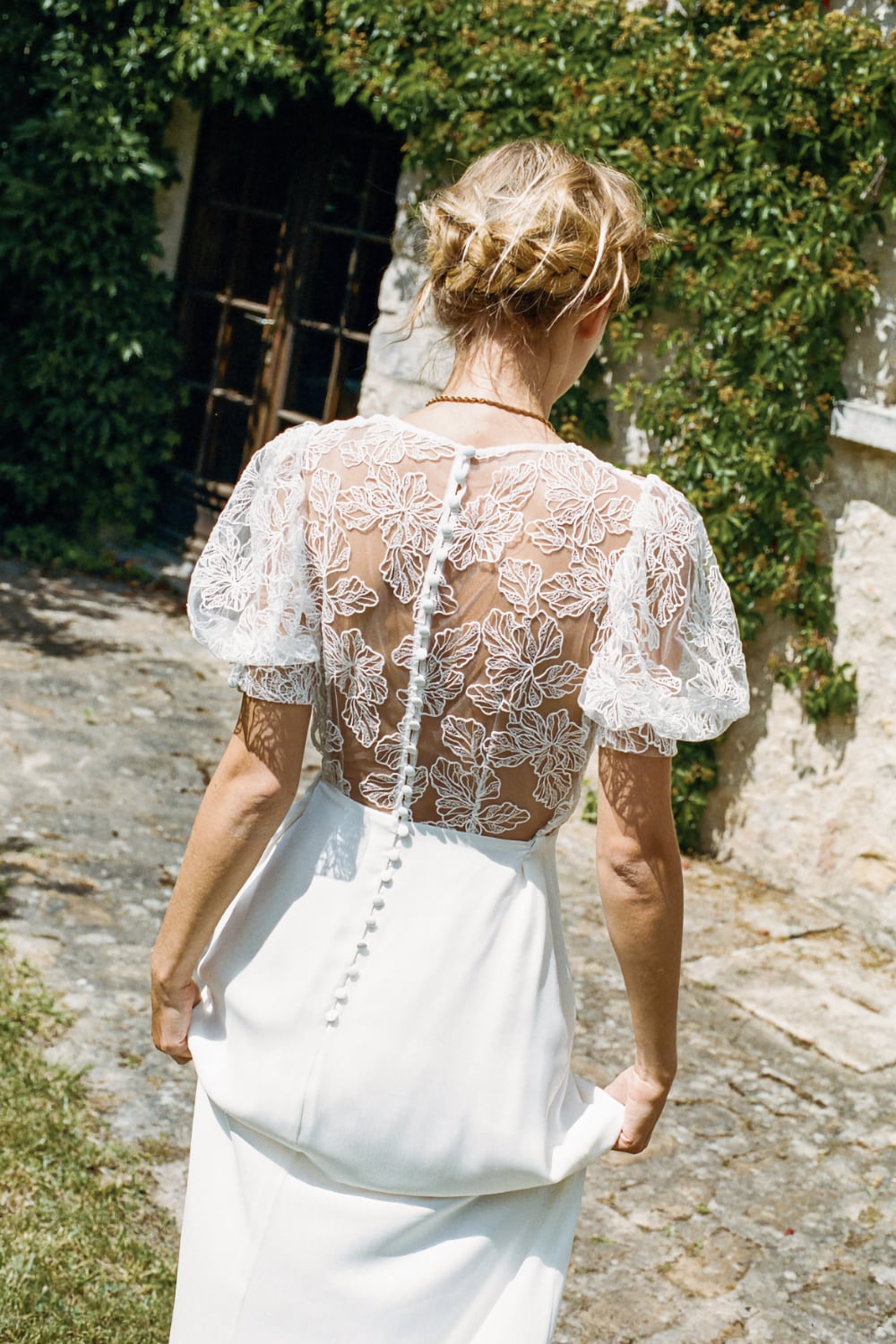 Donatelle Godart wedding dress @ Melody Nelson
