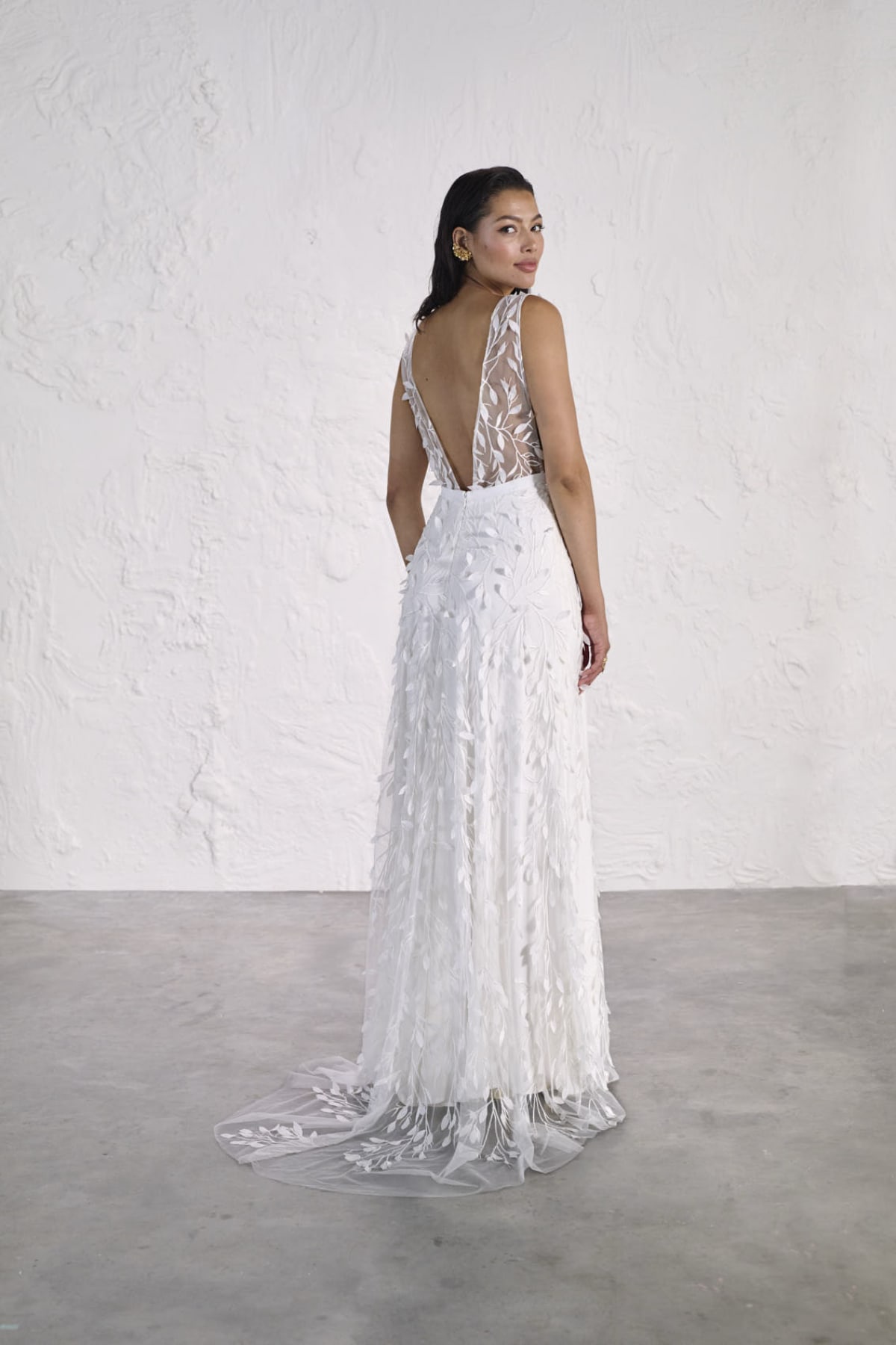 robe de mariée Rembo Styling disponible chez Melody Nelson à Erpent, Namur, Belgique