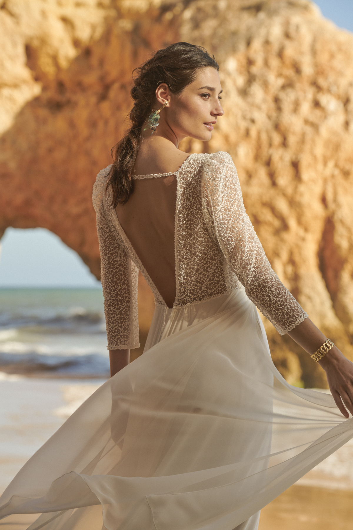 robe de mariée Rembo Styling disponible chez Melody Nelson à Erpent, Namur, Belgique